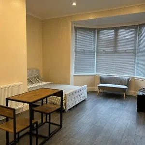 Lovely 1-bedroom In Kingston upon Hull